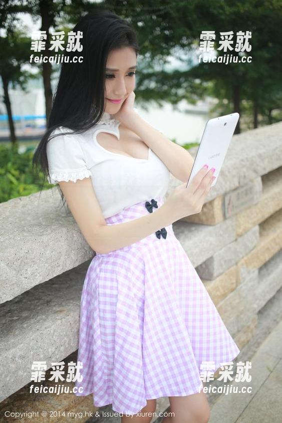 美媛馆-刘娅希 美媛馆 - 刘娅希戏水时光:图库中隐藏的泳衣灵感