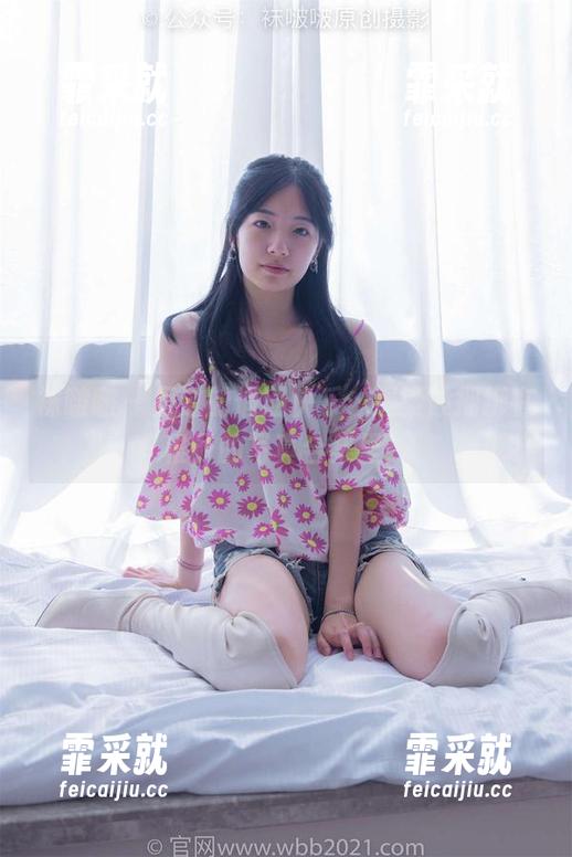 袜啵啵 - 见过的假期快乐，绳索般捆绑在稚予的写真合集里！