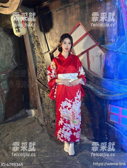 轩子巨二兔 微密圈 - 免费原图领走,轩子巨二兔的白色马油袜——这个冬天的最佳单品?谁说?