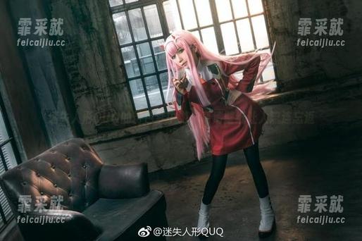 迷失人形QUQ 迷失人形QUQ的粉色梦中游:高清壁纸让人流连忘返